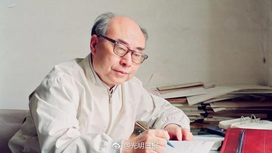《克莉丝堤杀人网站》高清完整版在线观看-恐怖片-星辰影院