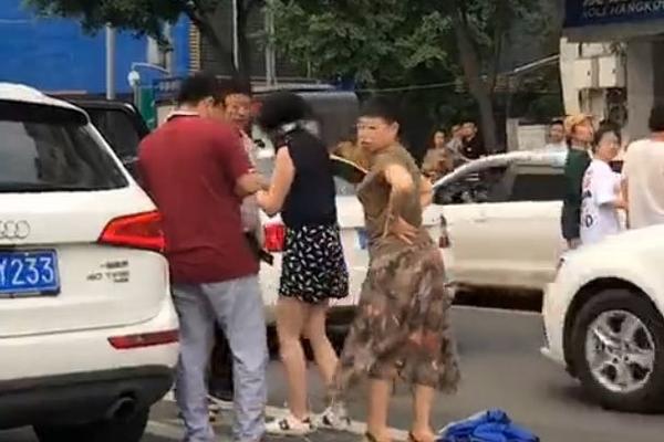 《医院的特殊待遇3》合法观看指南与内容解读
